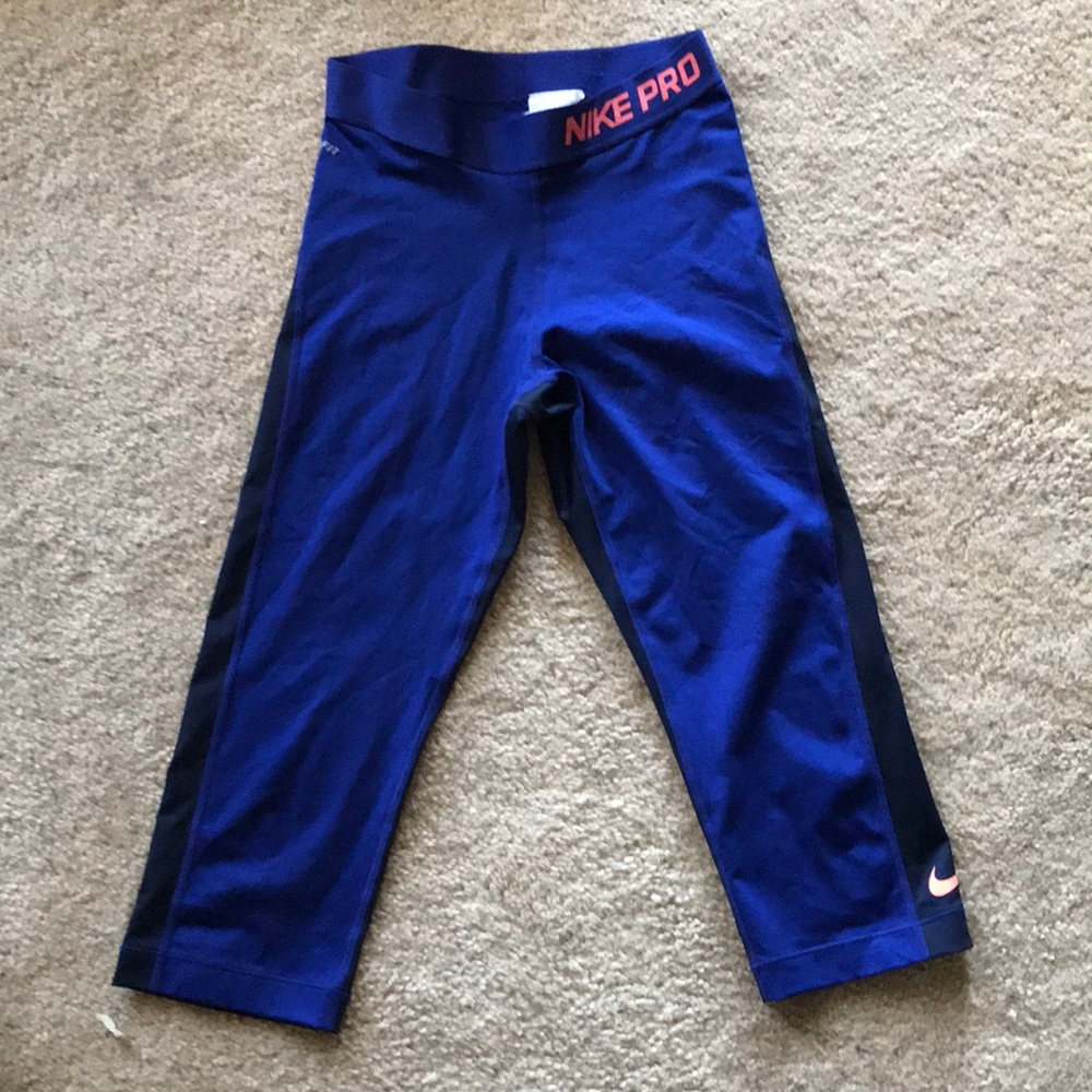 Nike Capri leggings